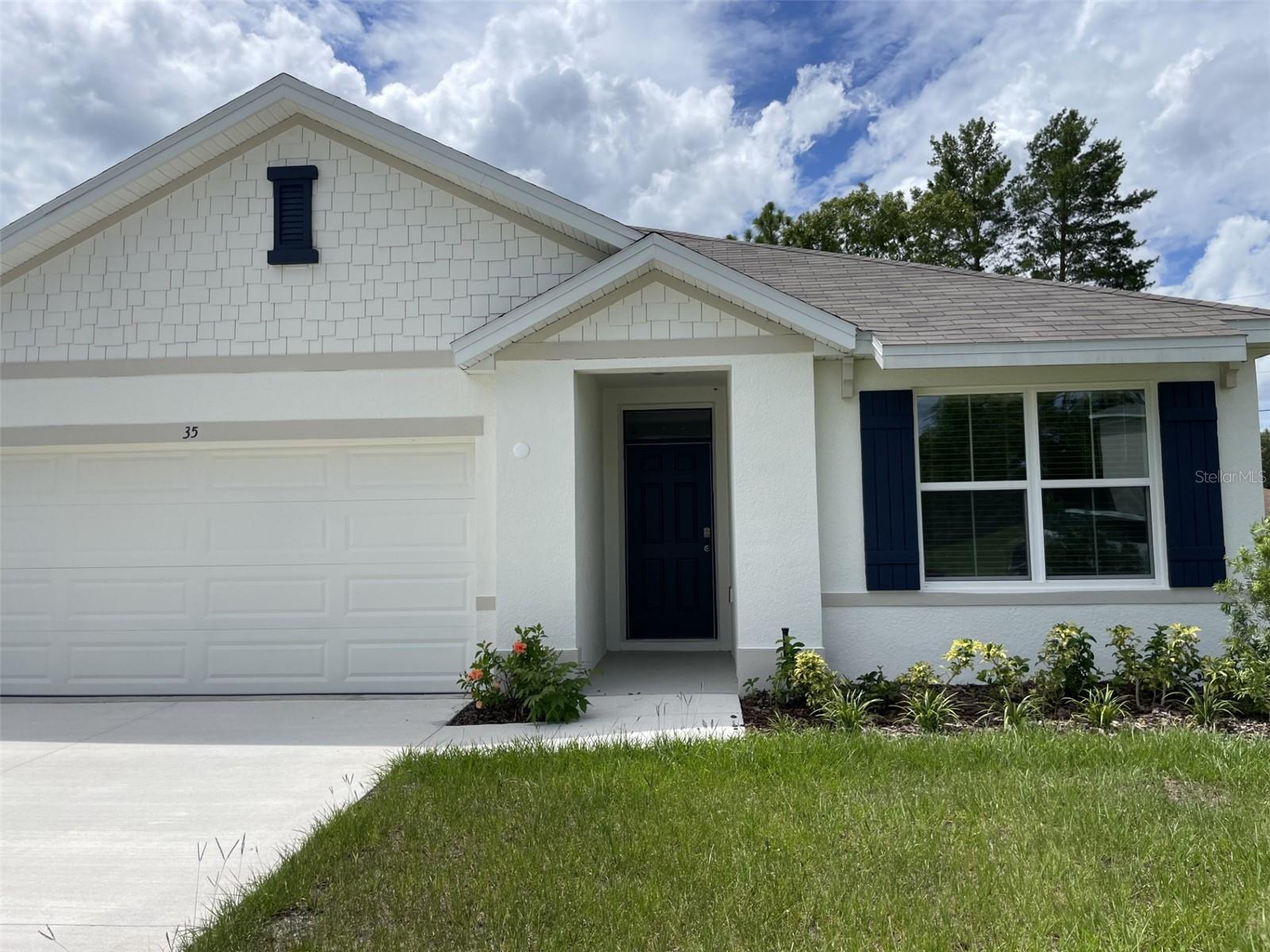 LAKE DIAMOND NORTH - Residential Lease