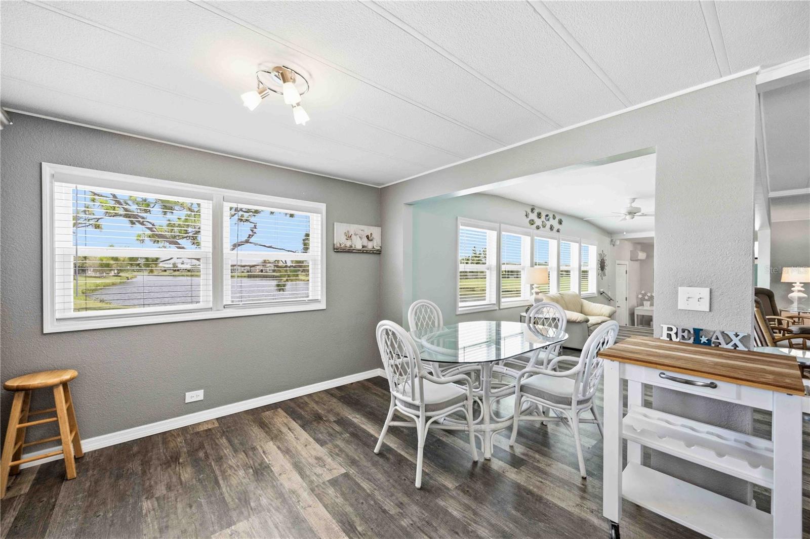 LAZY RIVER MHP - Residential