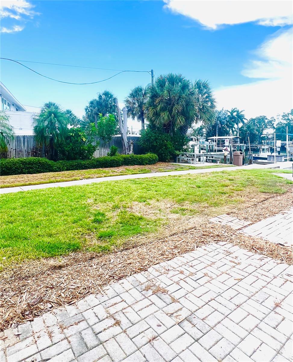 VENETIAN SHORES CONDO - Residential