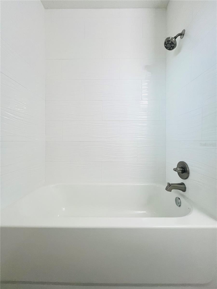 VENETIAN SHORES CONDO - Residential