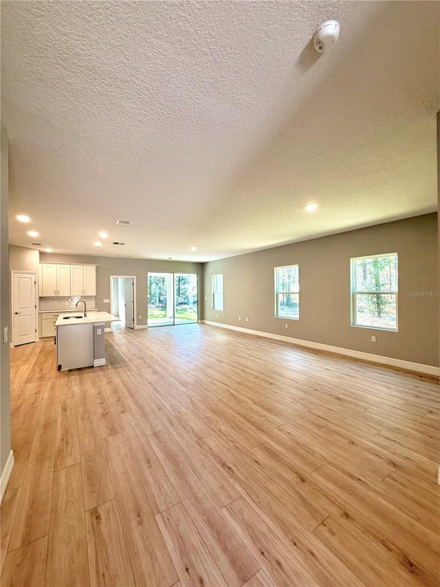 INVERNESS HIGHLANDS - Residential