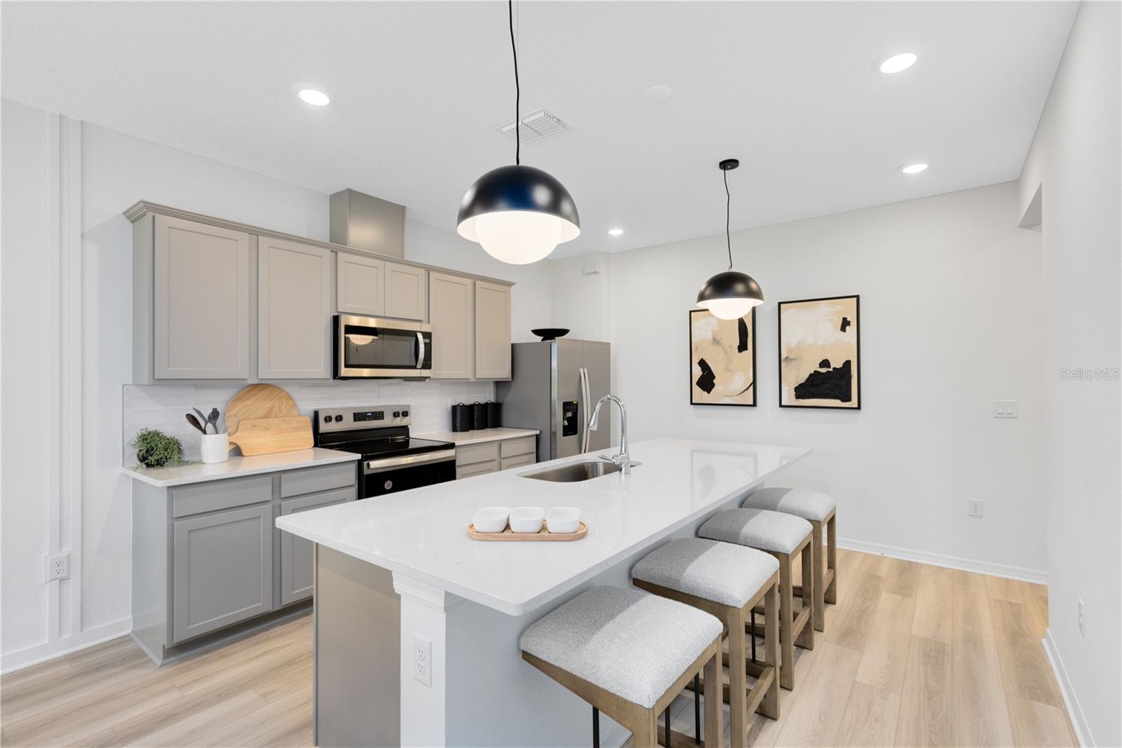 SILVERLEAF OAKS - Residential