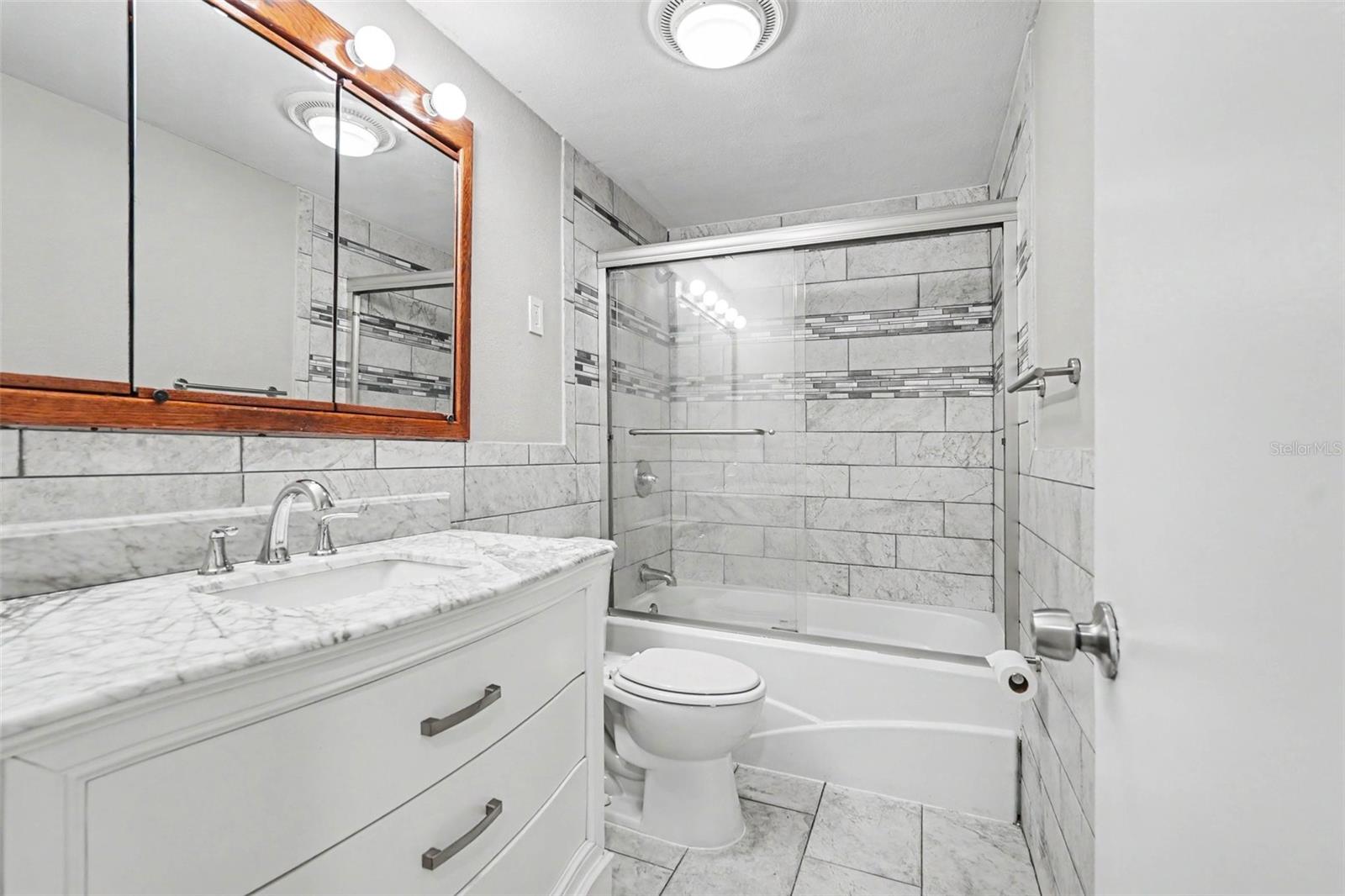 CAMEO VILLAS UNIT 1 - Residential