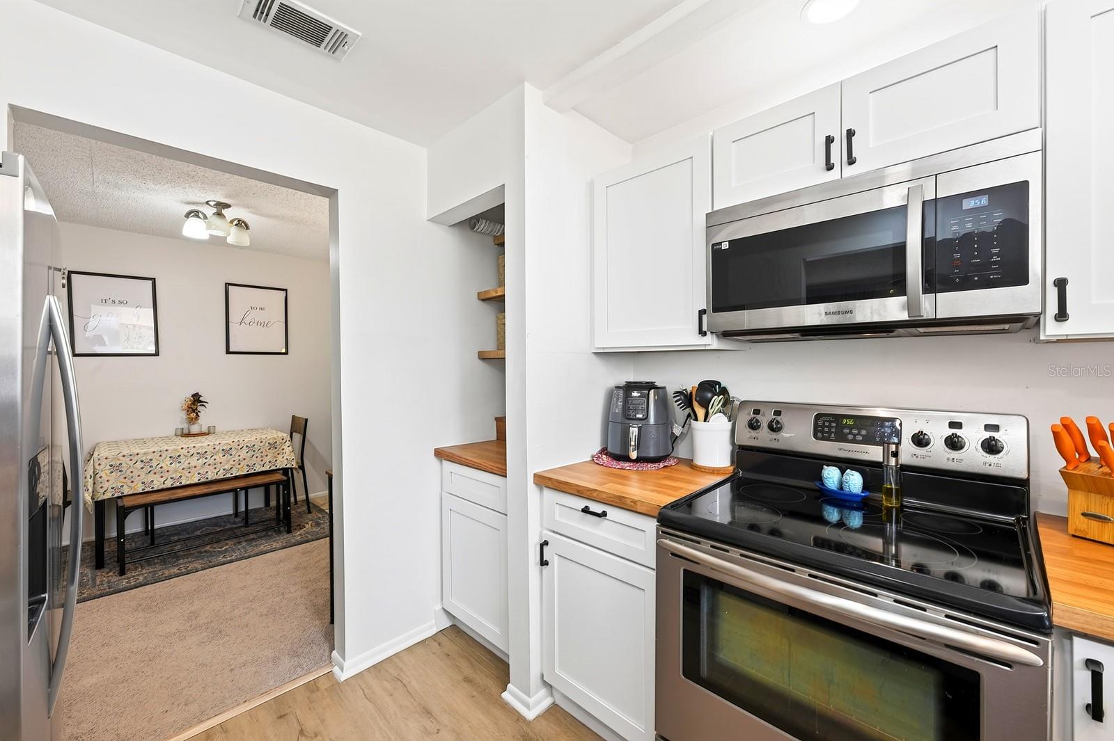 PHEASANT RUN AT ROSEMONT CONDO PH 02 - Residential