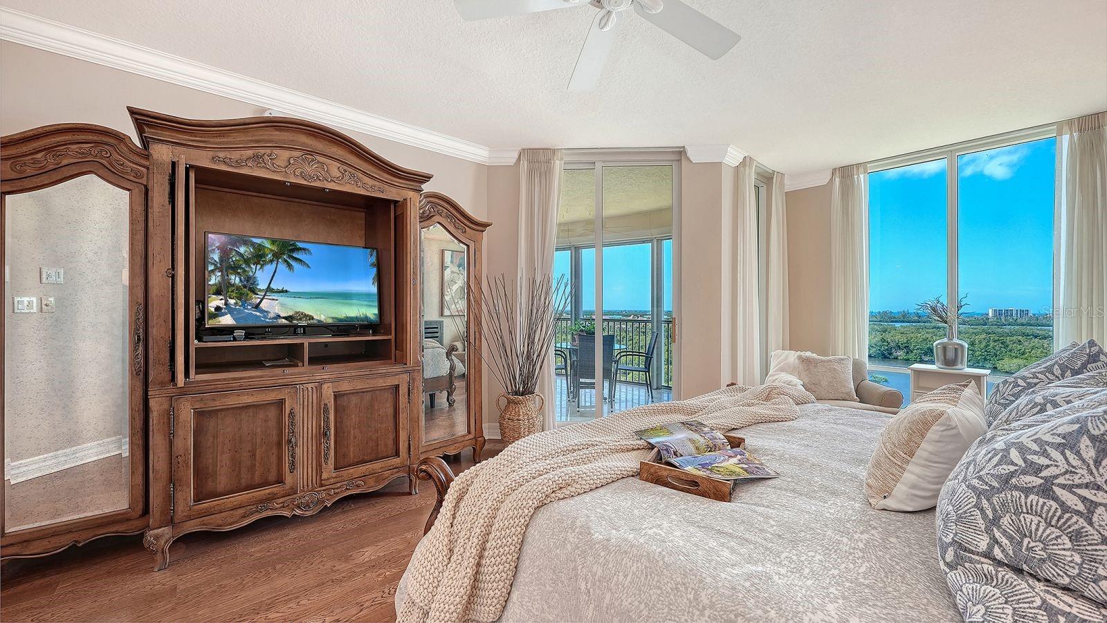 MERIDIAN AT THE OAKS PRESERVE - Residential
