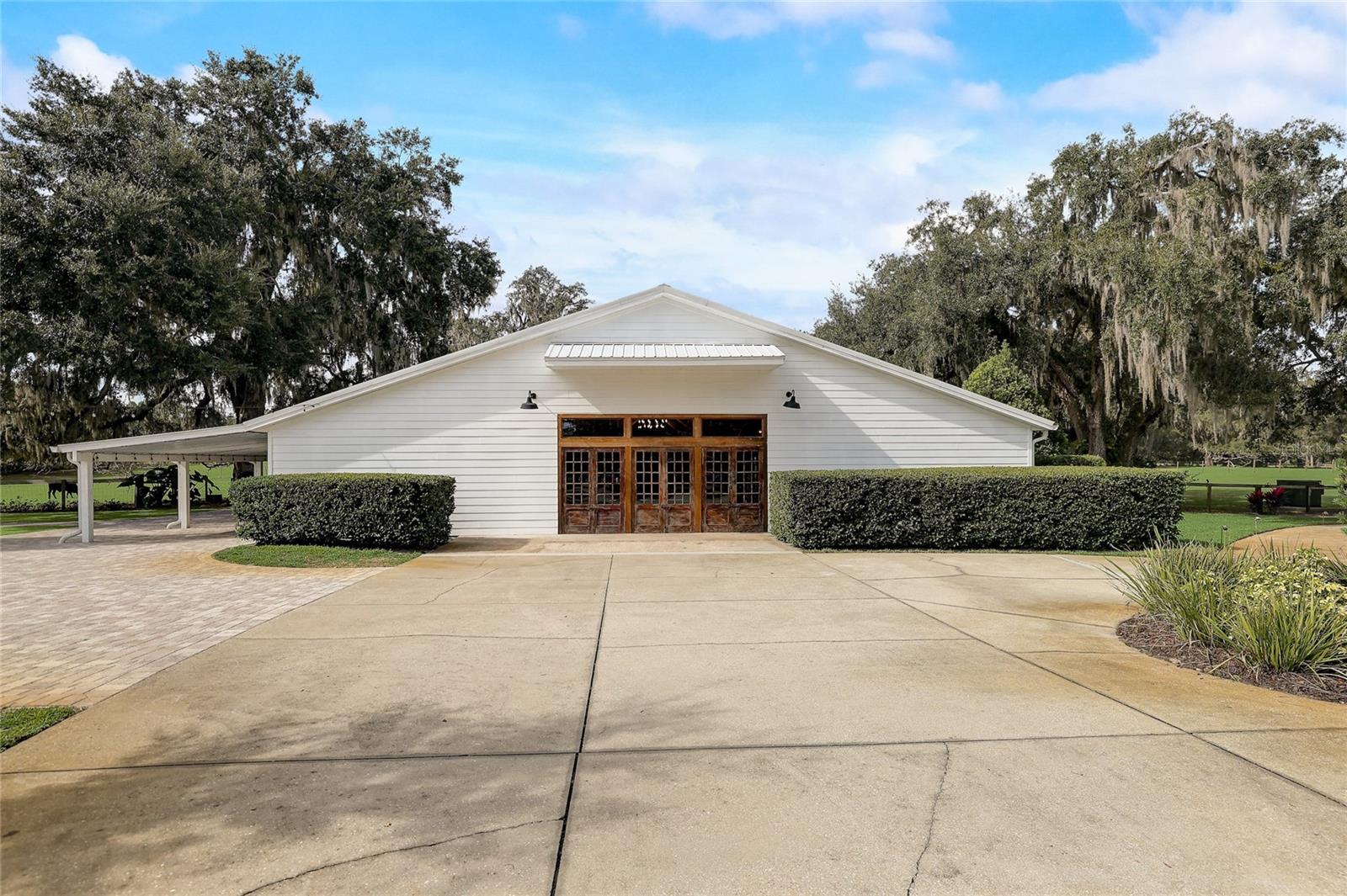 ACREAGE & UNREC - Commercial Sale