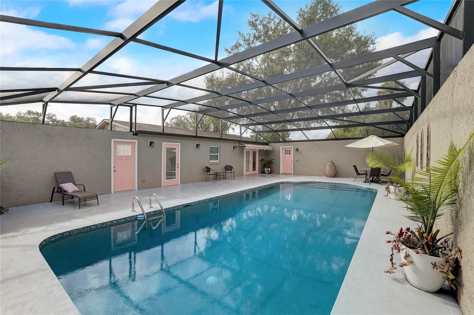 ACREAGE & UNREC - Commercial Sale