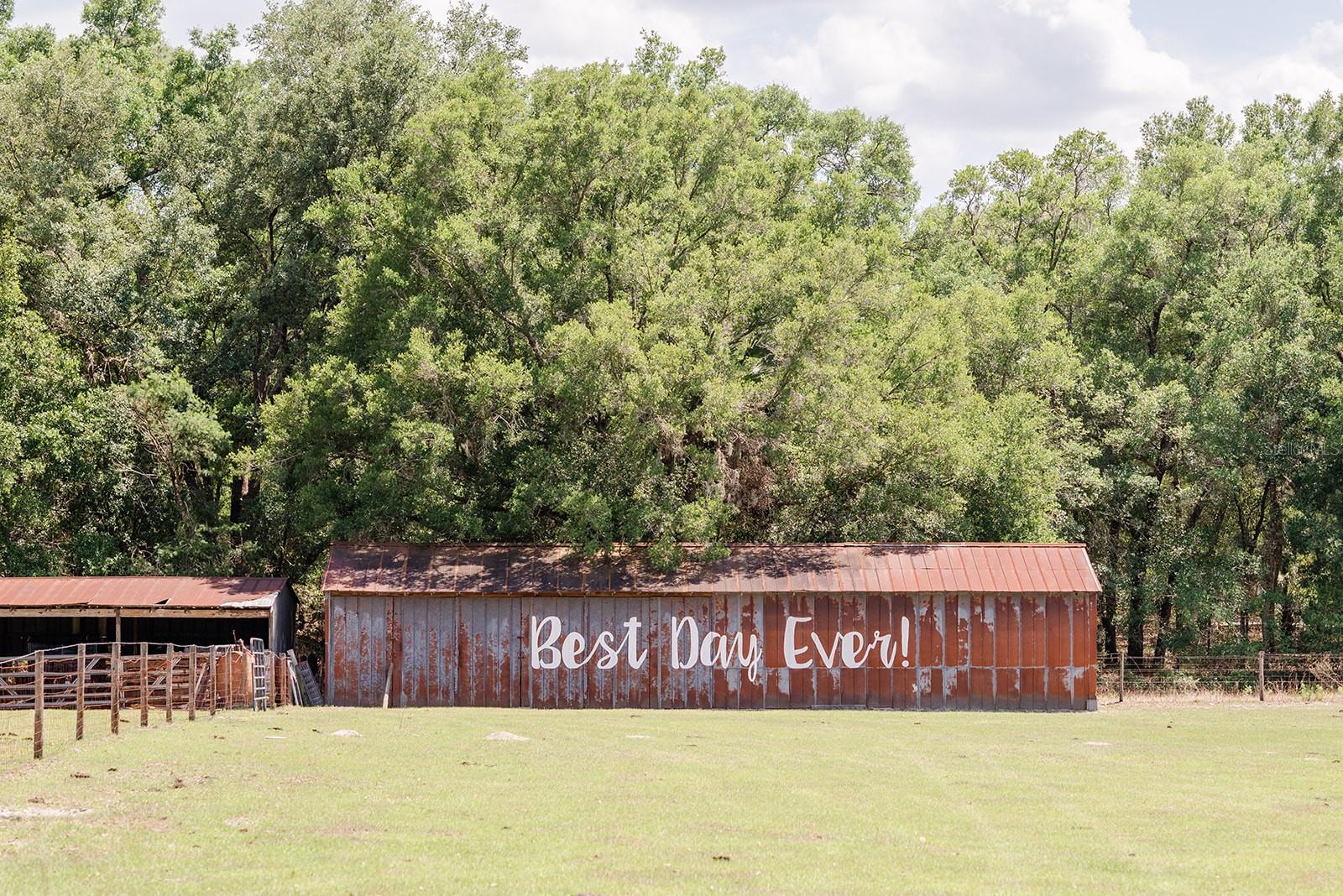 ACREAGE & UNREC - Commercial Sale