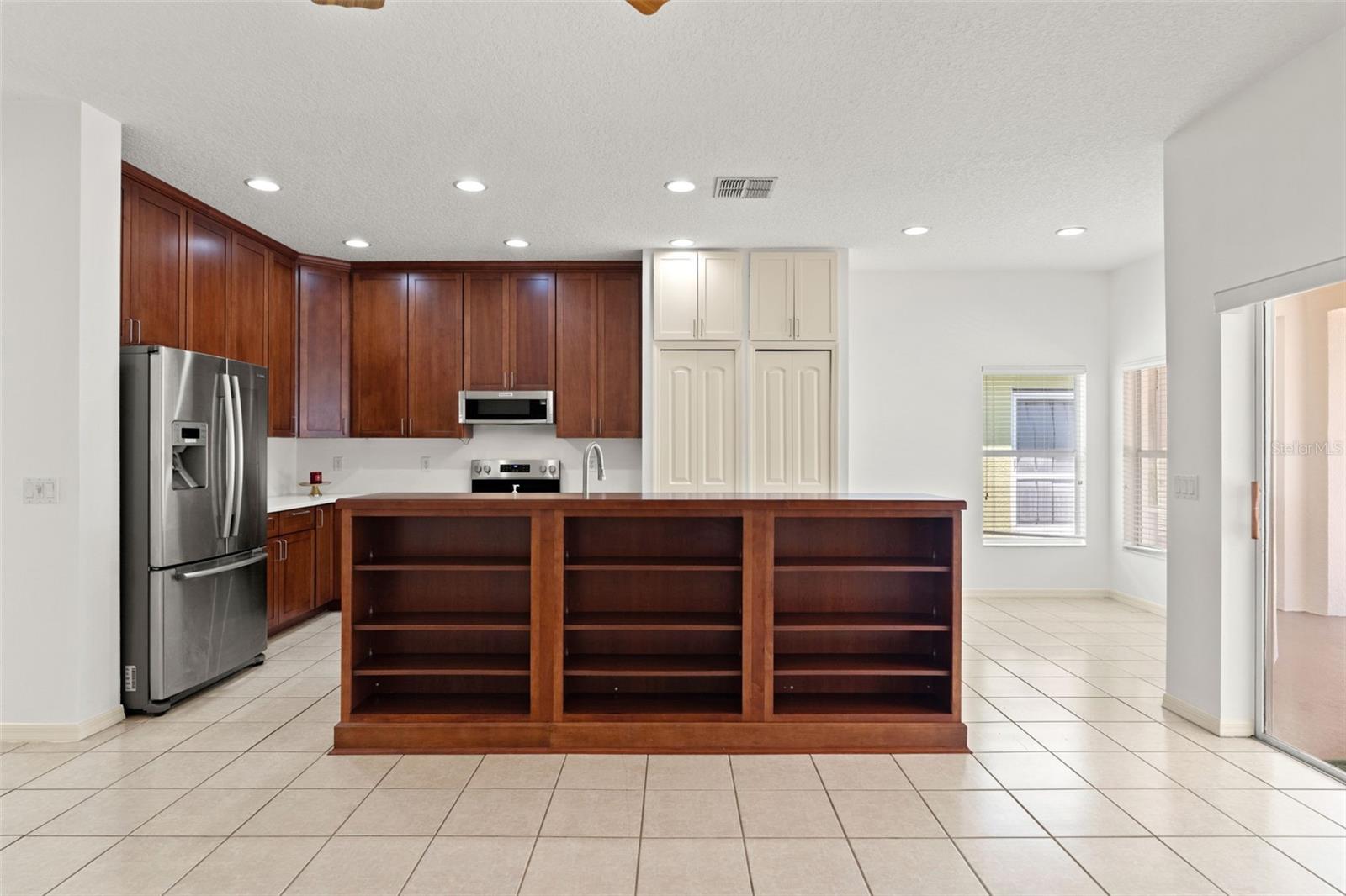 PLANTATION PALMS PH 02B - Residential