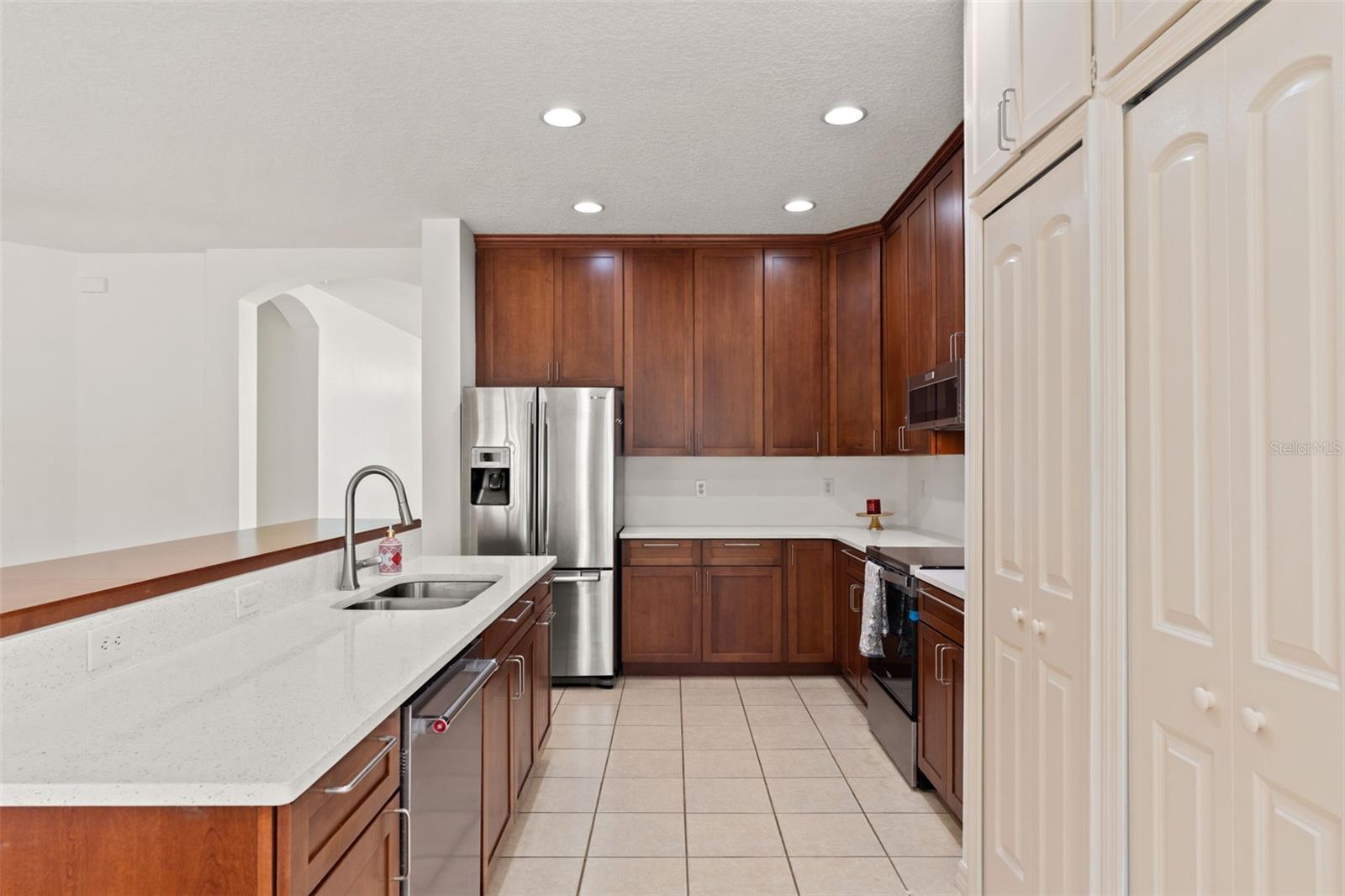 PLANTATION PALMS PH 02B - Residential