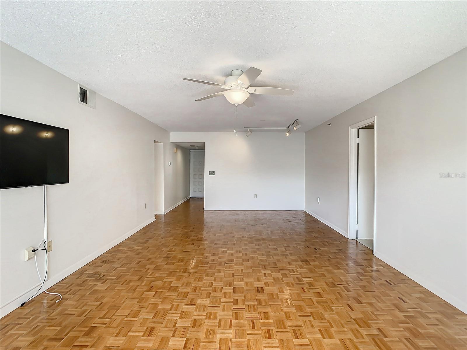 CARMEL BY THE LAKE UNIT 2 A CONDO - Residential
