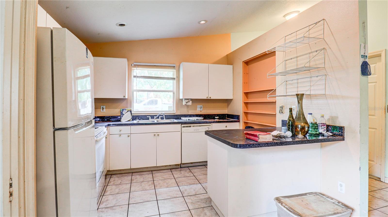 HANKINS SUBURBAN HOMESITES RE - Residential