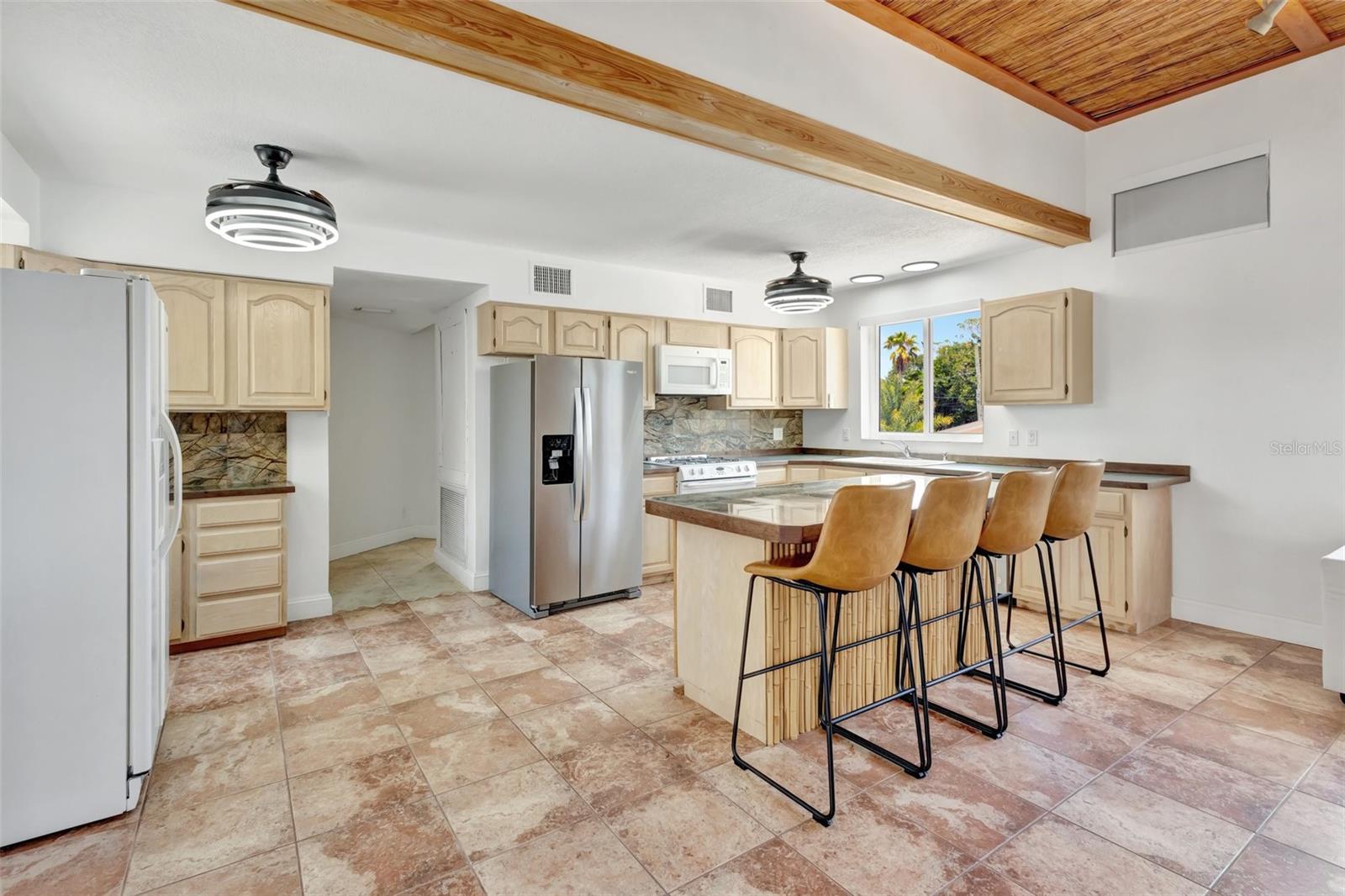 CORAL COVE BEACH SECTION 1 - Residential