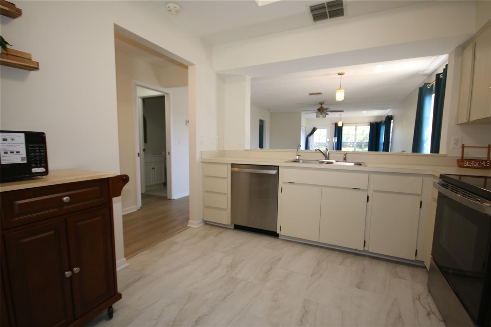 NELSON PLACE CONDO - Residential Lease