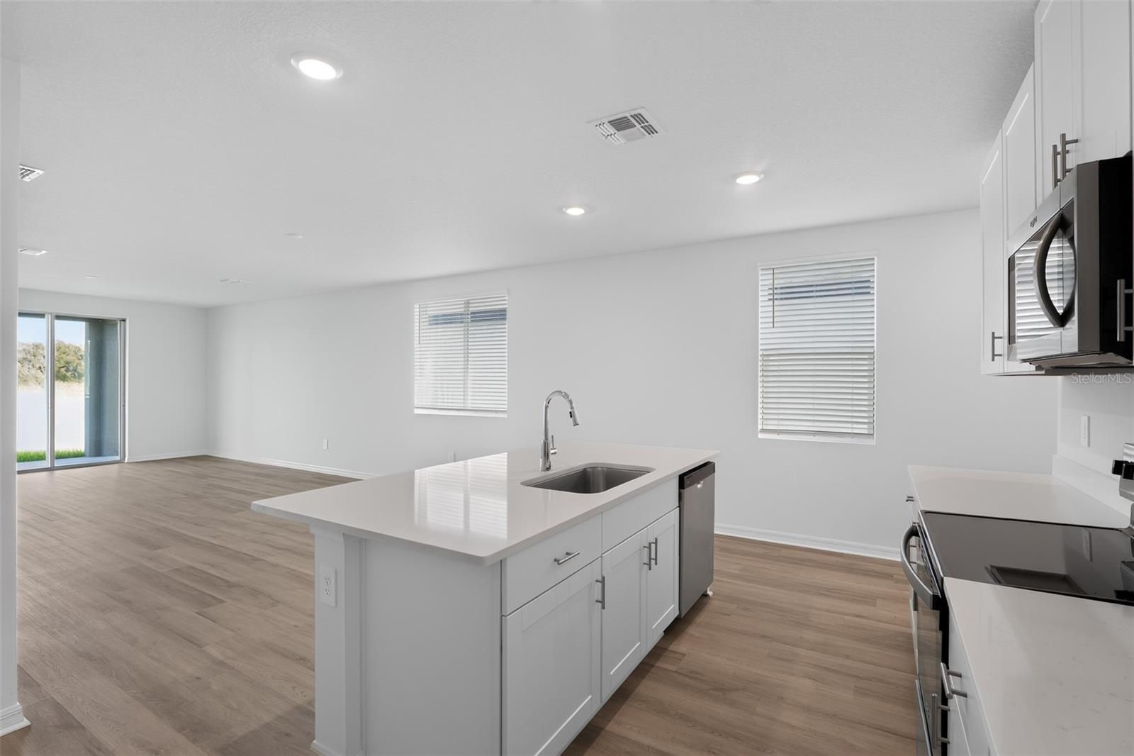 MAGNOLIA BAY NORTH PH 1 - Residential