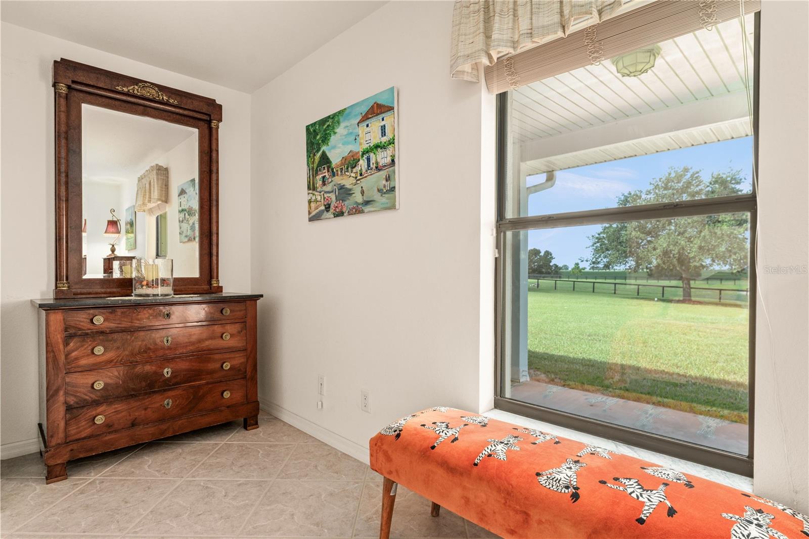 RED TAIL AIRSTRIP - Residential
