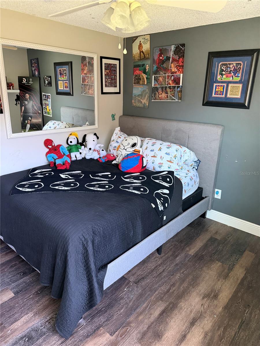 SUNRISE UNIT 1 - Residential Lease