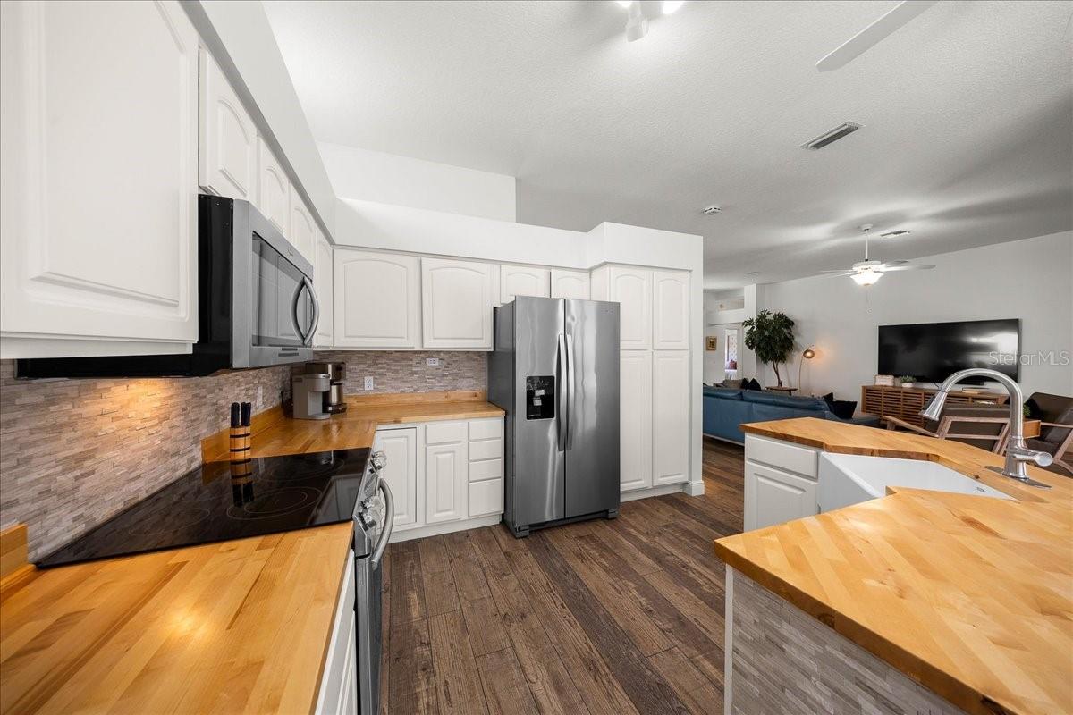 VILLAGES SUMTER - Residential