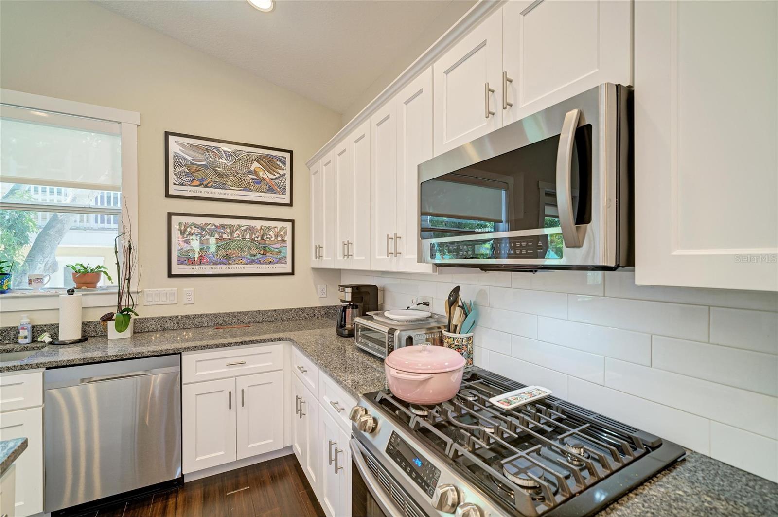BAY VIEW PARK - Residential