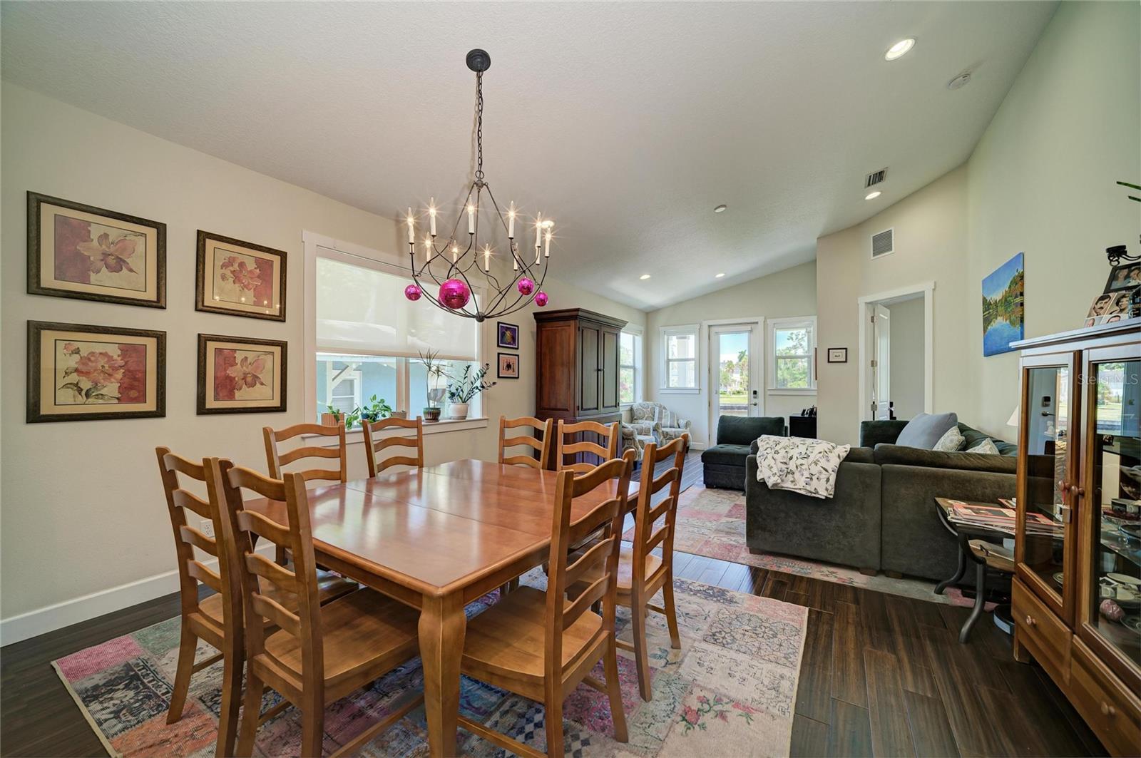 BAY VIEW PARK - Residential