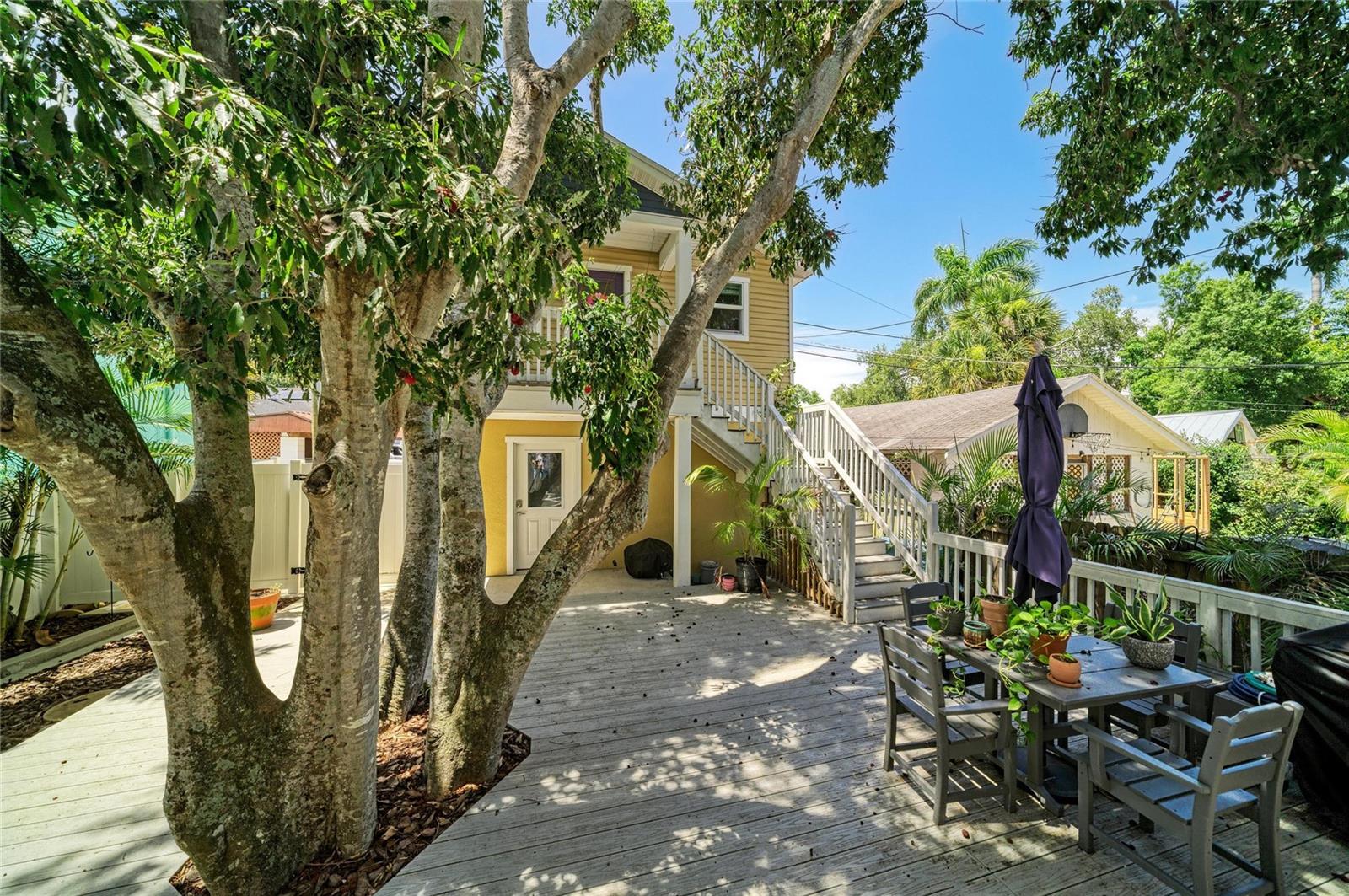 BAY VIEW PARK - Residential