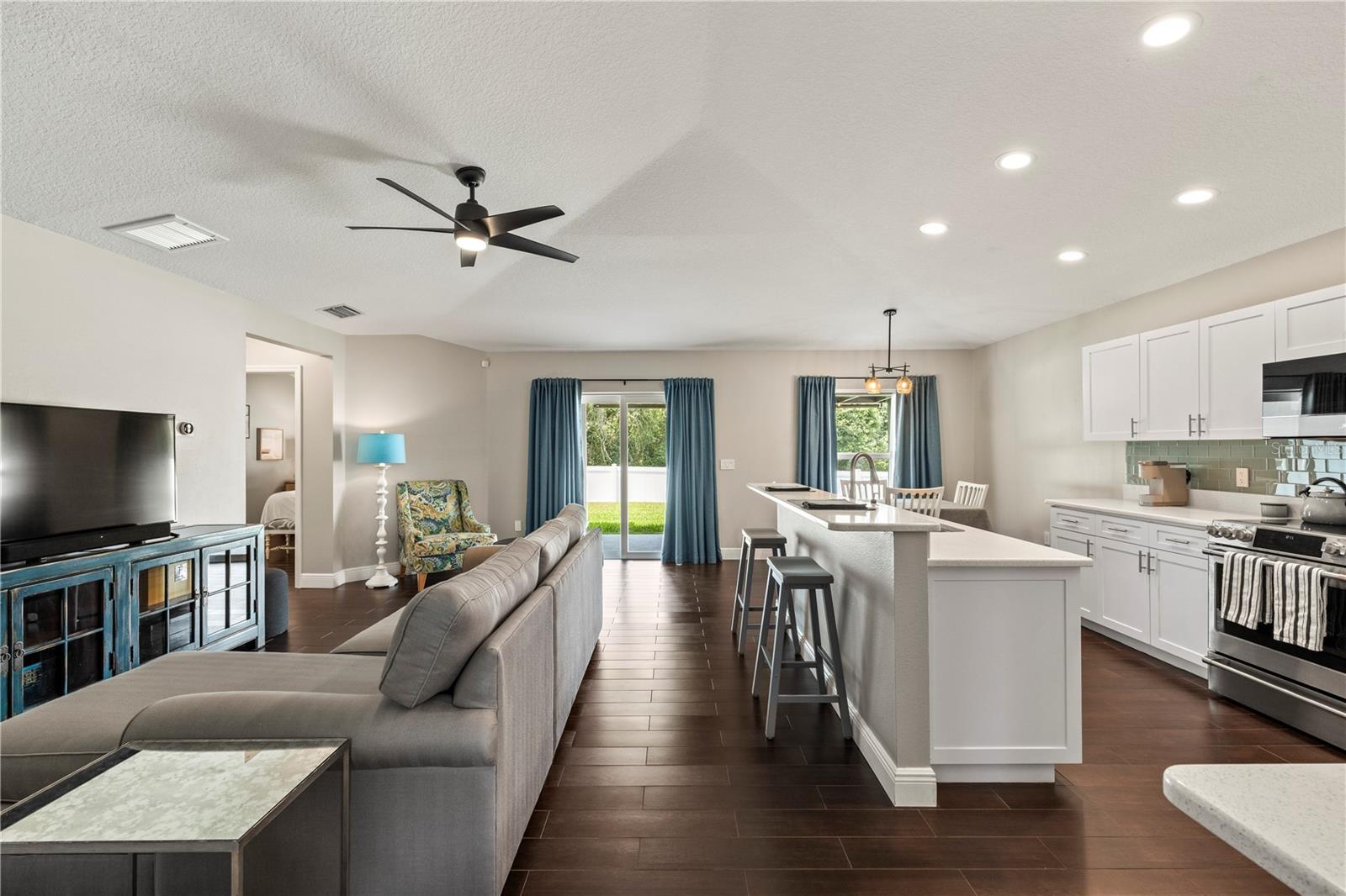 MEADOW POINTE 03 PH 01 UNIT 1A - Residential