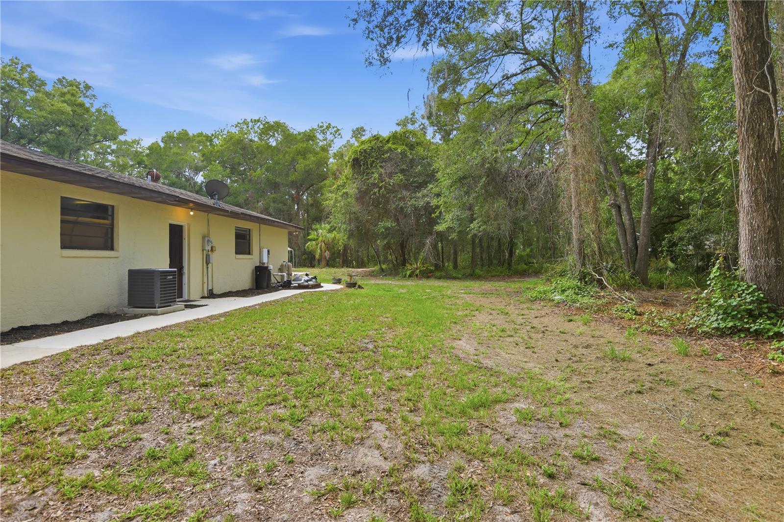 GOLDEN HILLS DELAND UNREC 137 - Residential