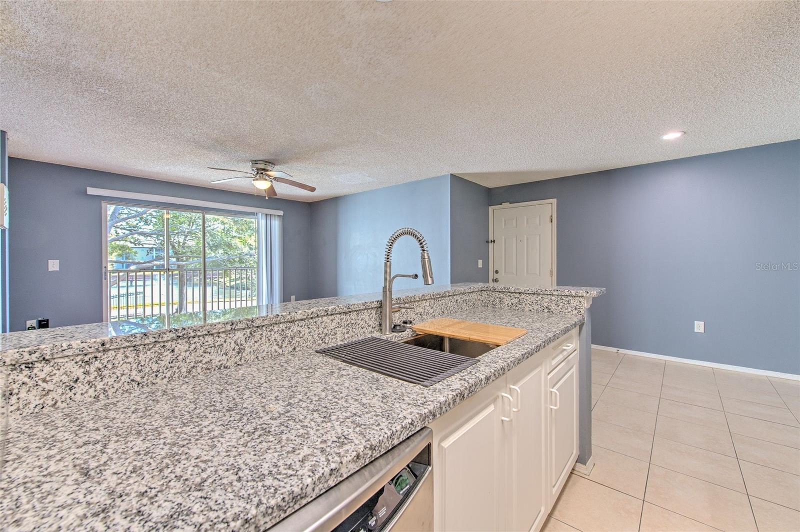 THE LANDINGS OF TAMPA A CONDOM - Residential