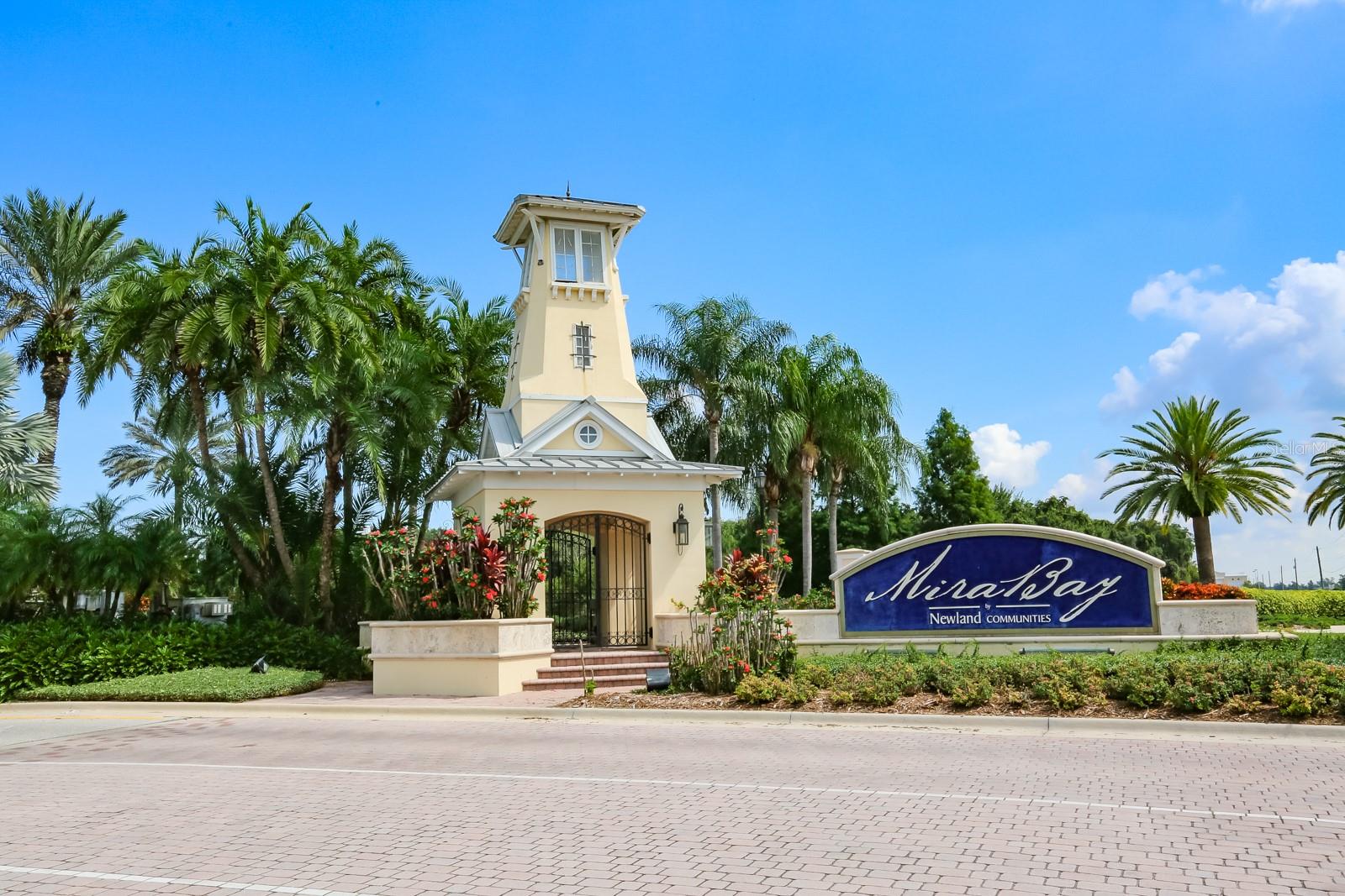 MIRABAY - Residential