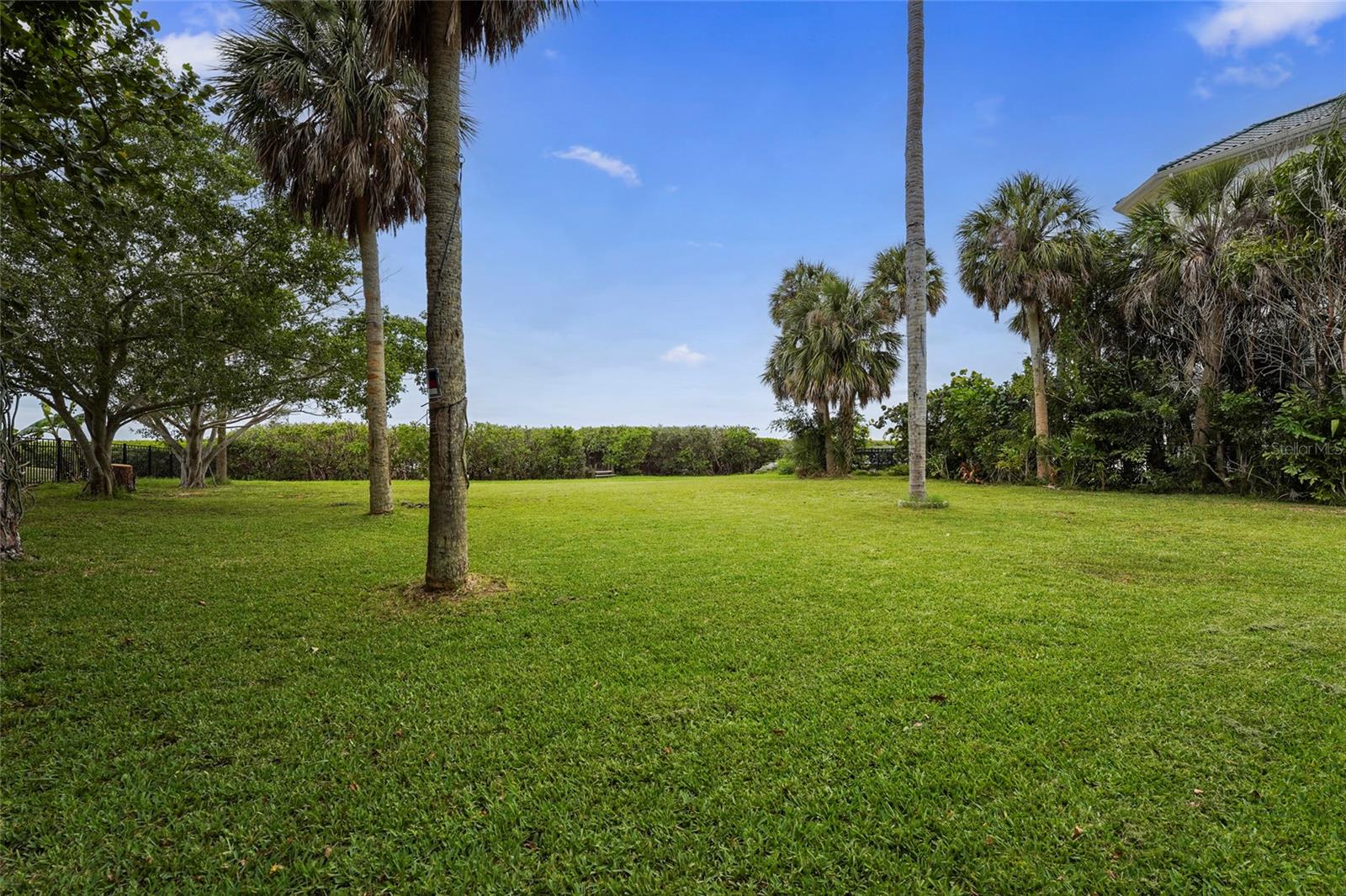WHITFIELD ESTATES UNIT 1 - Residential