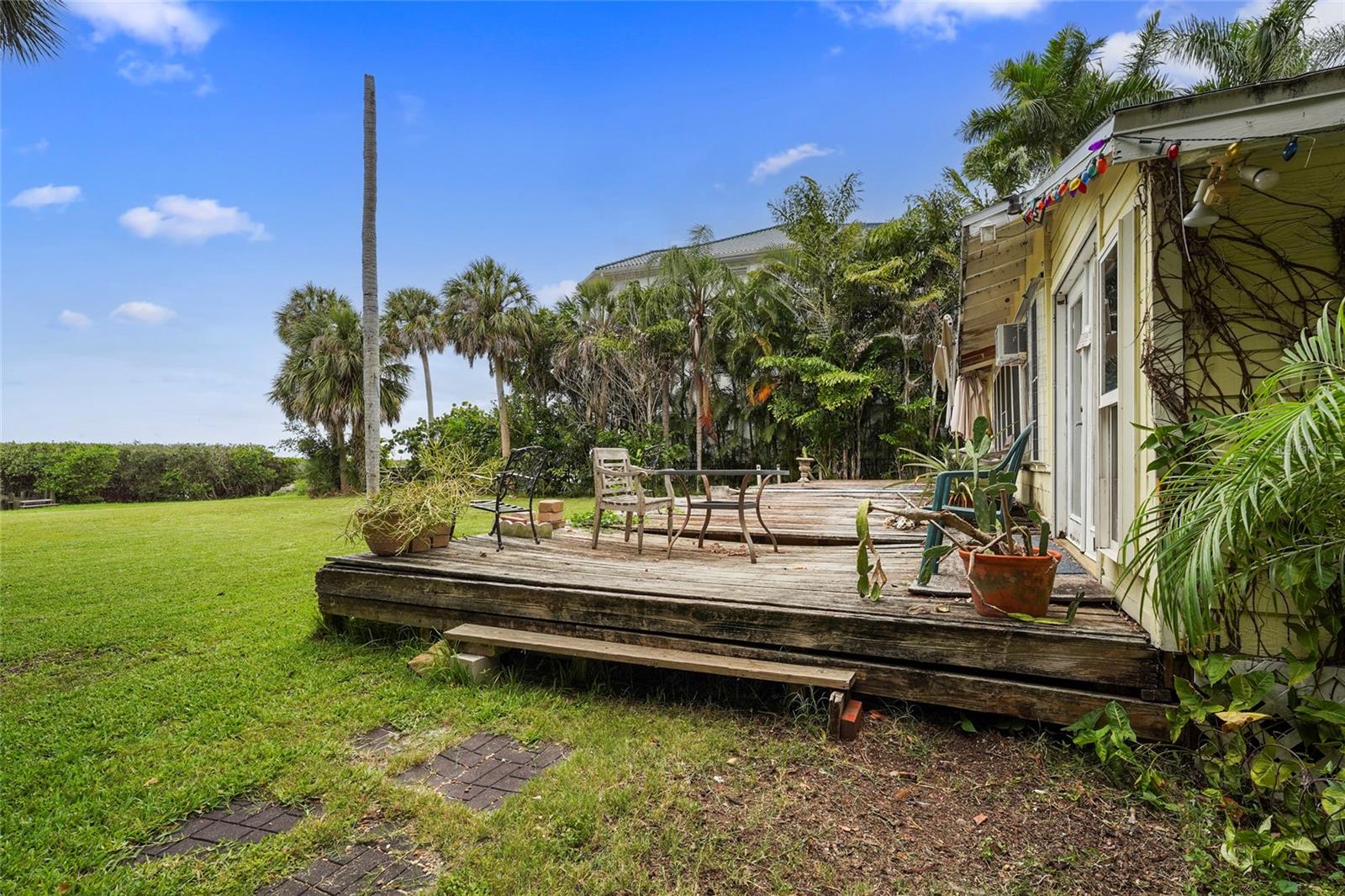 WHITFIELD ESTATES UNIT 1 - Residential