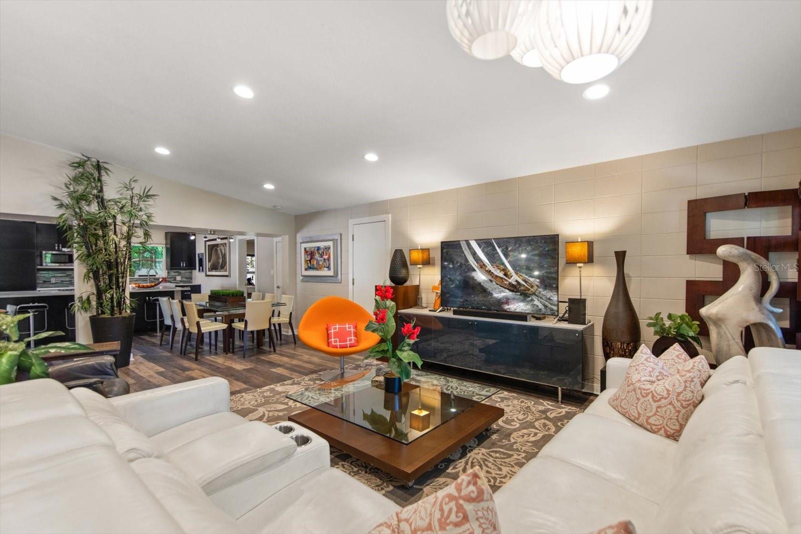 SHIRLEY MANOR SUB - Residential