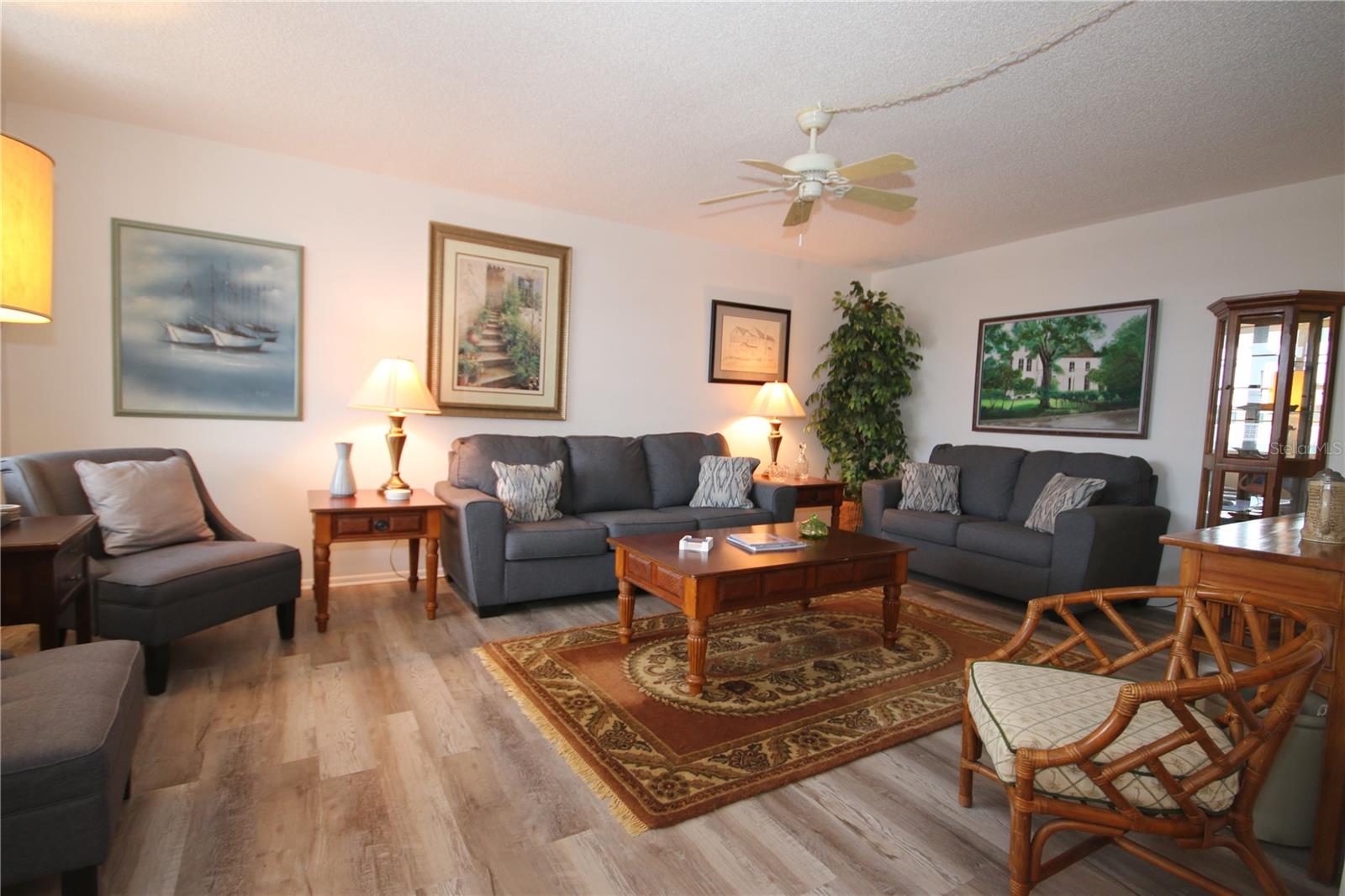 WINSTON PARK NORTHEAST - Residential