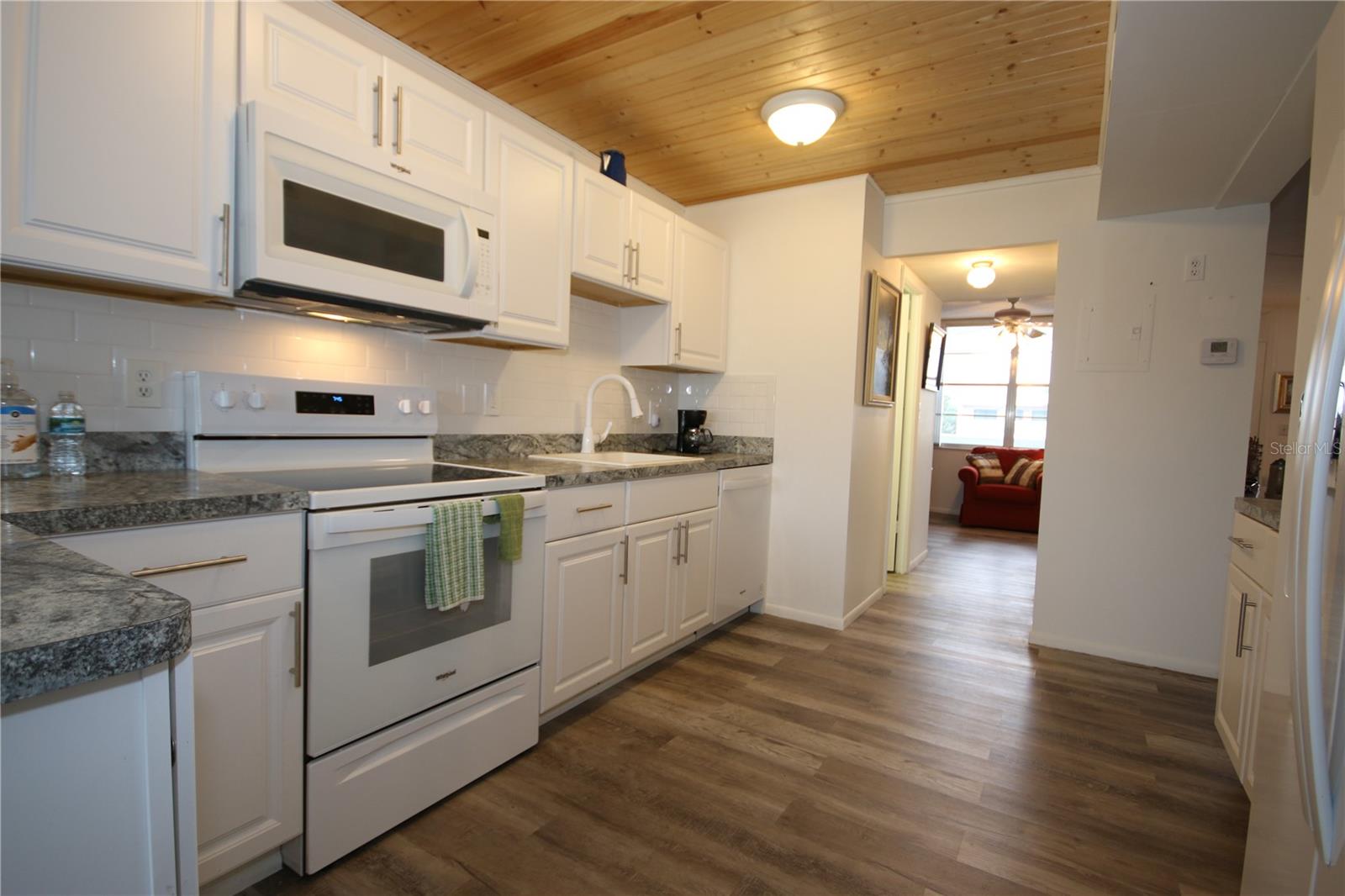 WINSTON PARK NORTHEAST - Residential