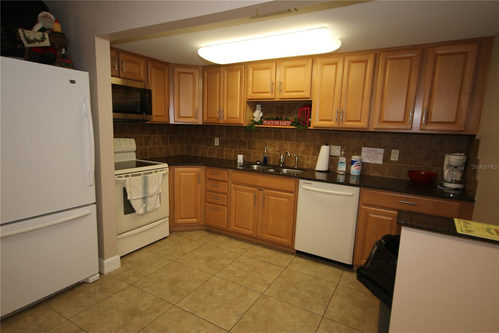 WINSTON PARK NORTHEAST - Residential