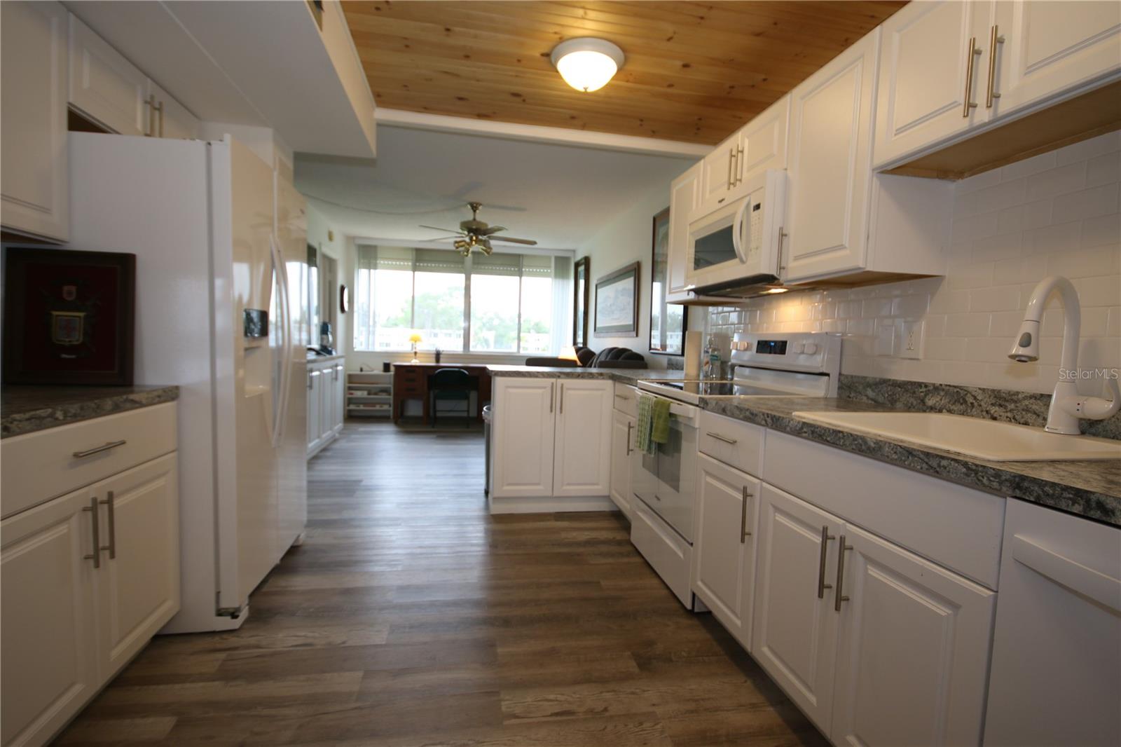 WINSTON PARK NORTHEAST - Residential