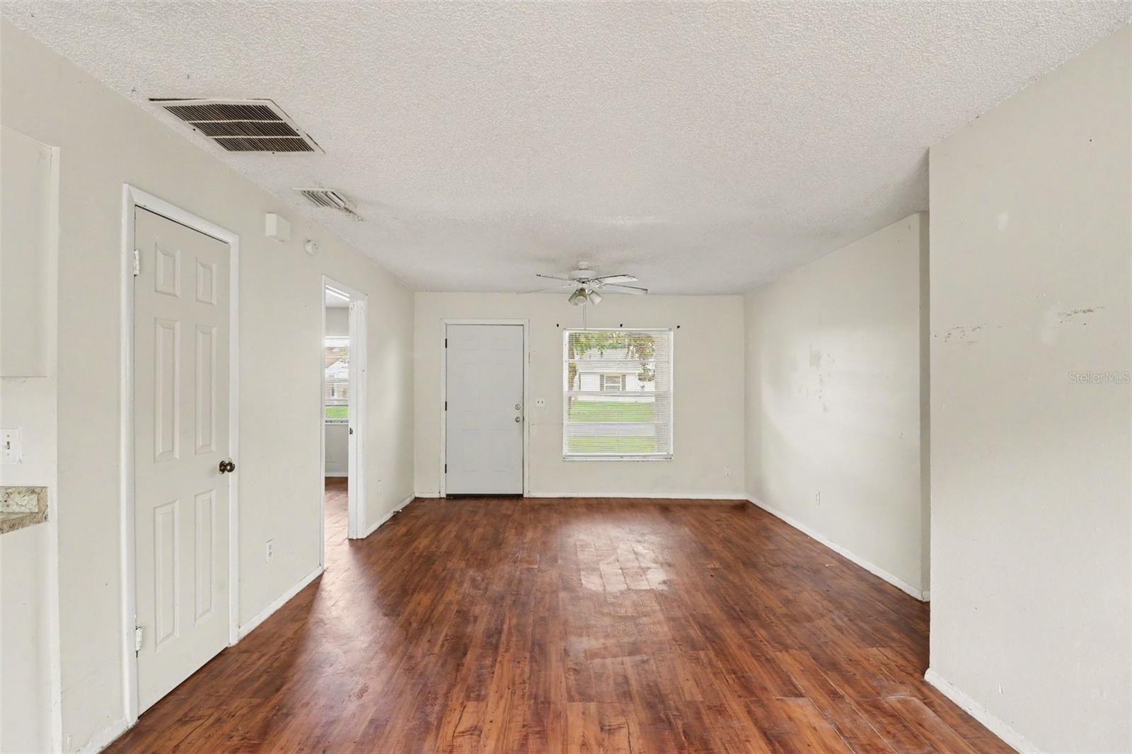 BVL UNIT 8 - Residential