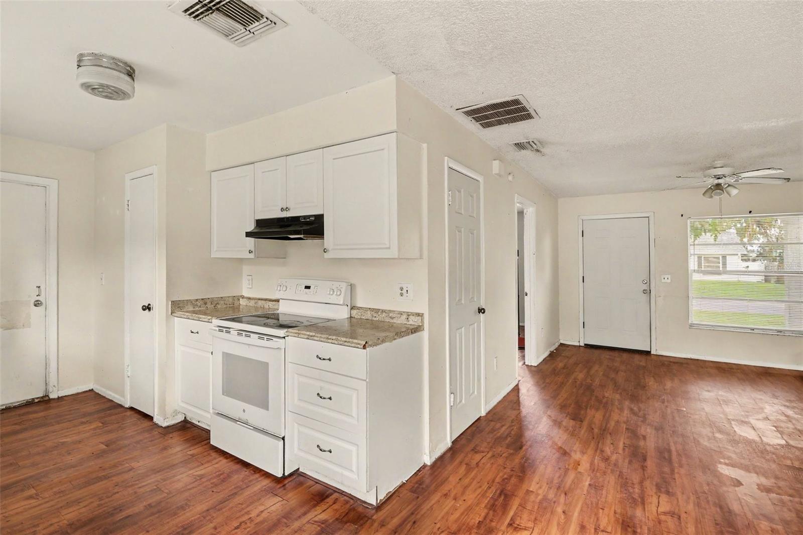 BVL UNIT 8 - Residential