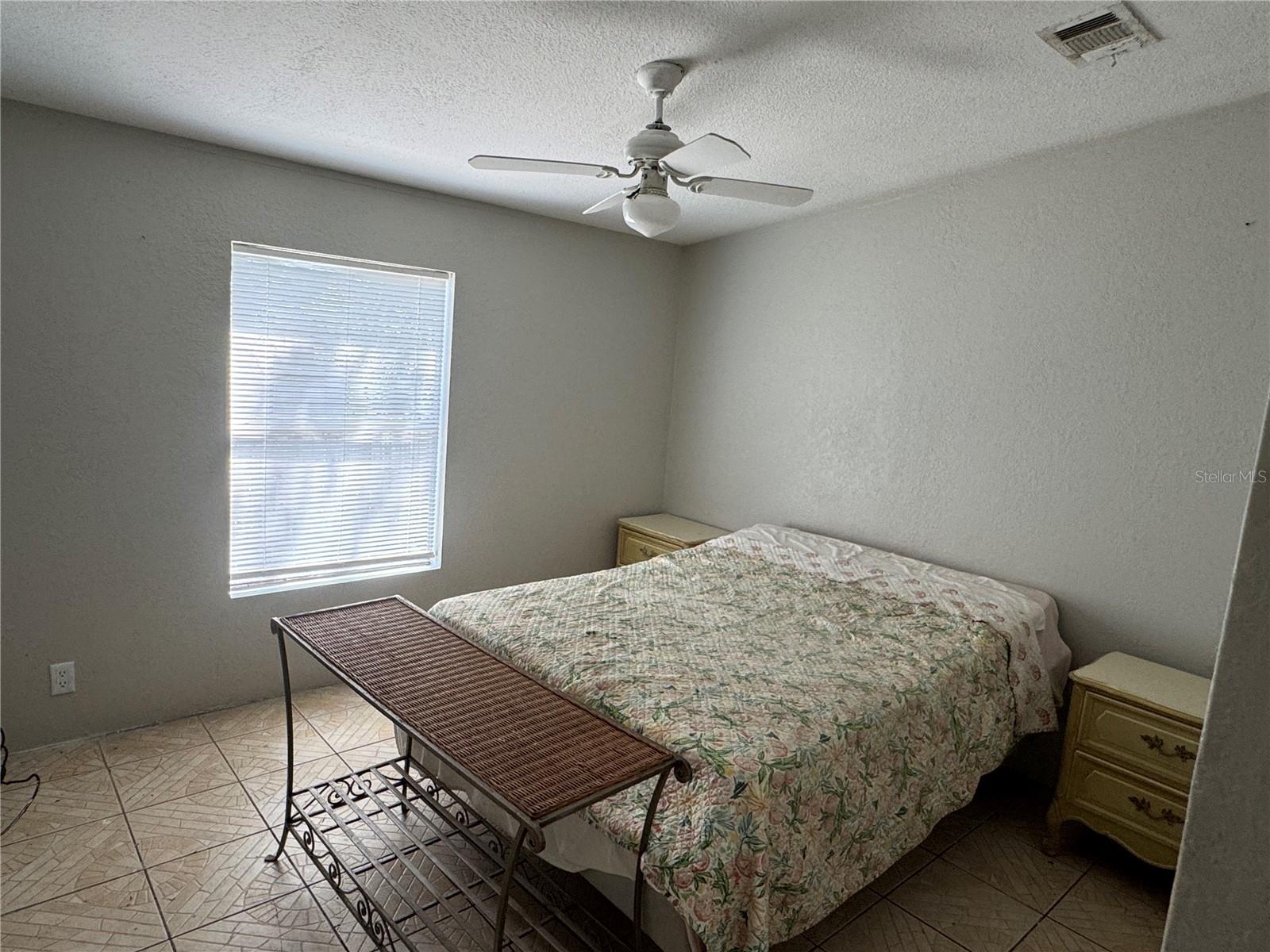 COMMONWEALTH MOBILE ESTATES ADD 02 - Residential