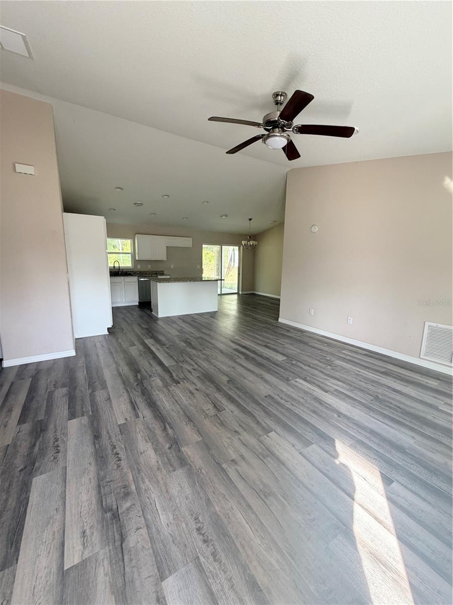 CITRUS SPGS UNIT 01 - Residential