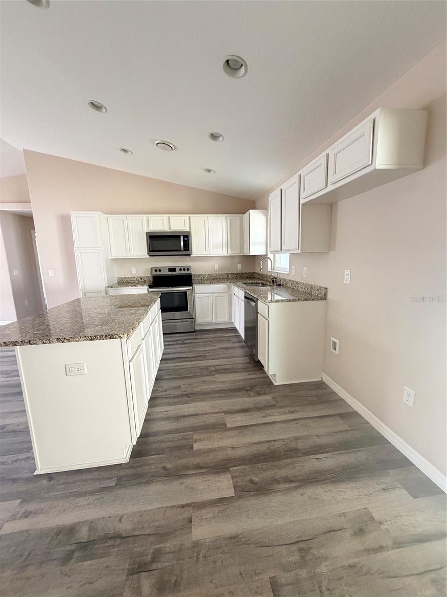 CITRUS SPGS UNIT 01 - Residential