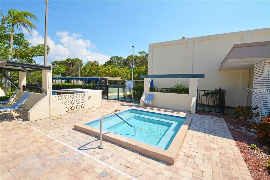 FIVE TOWNS OF ST PETE - Residential