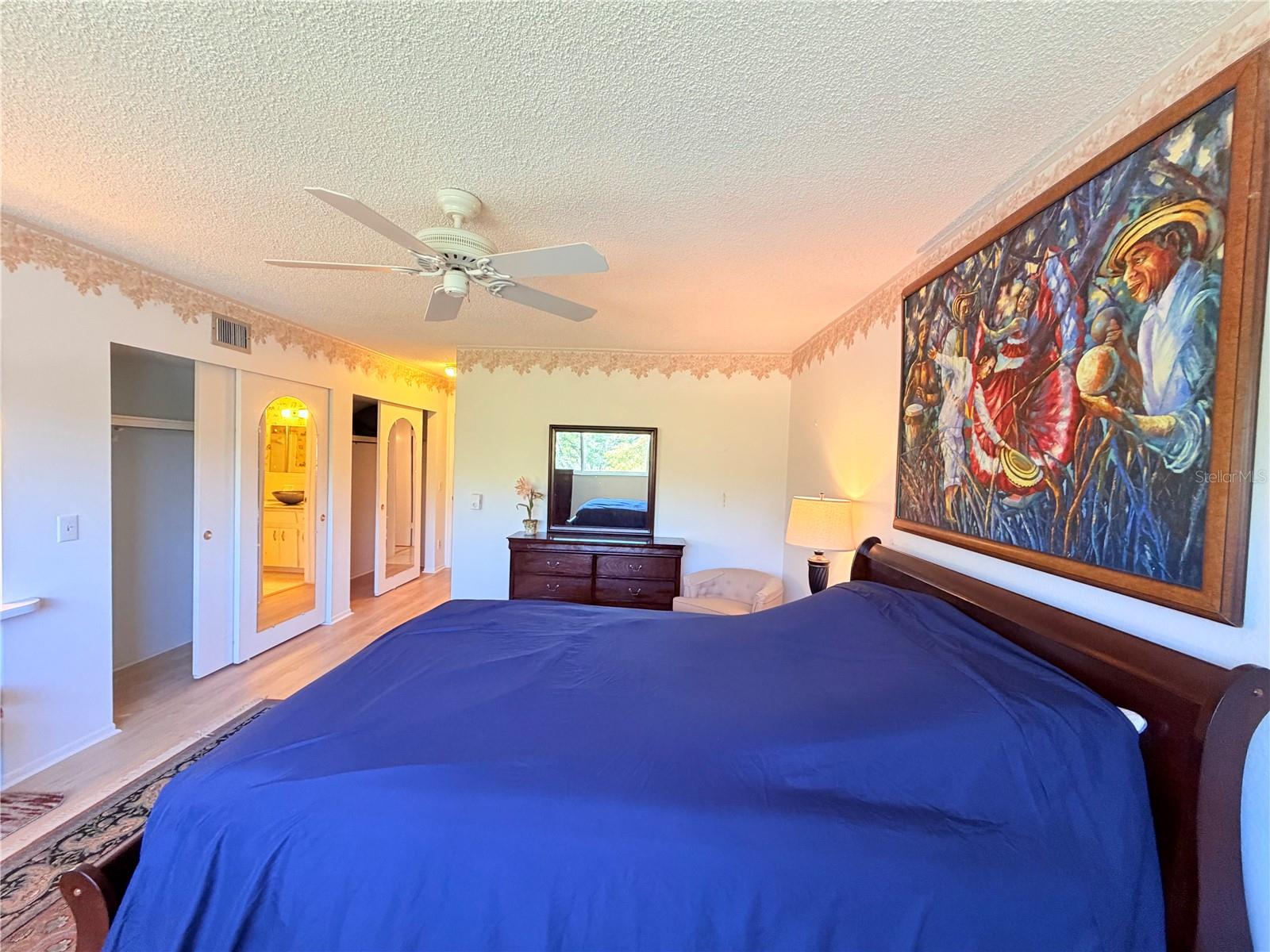 ON TOP OF THE WORLD - Residential Lease