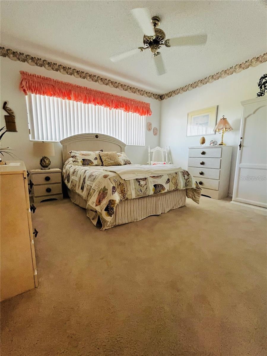 ON TOP OF THE WORLD - Residential Lease