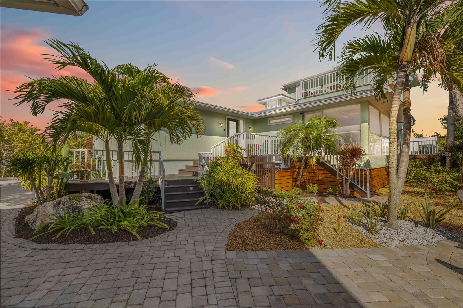 0000 - NOT PART OF A SUBDIVISION - Residential