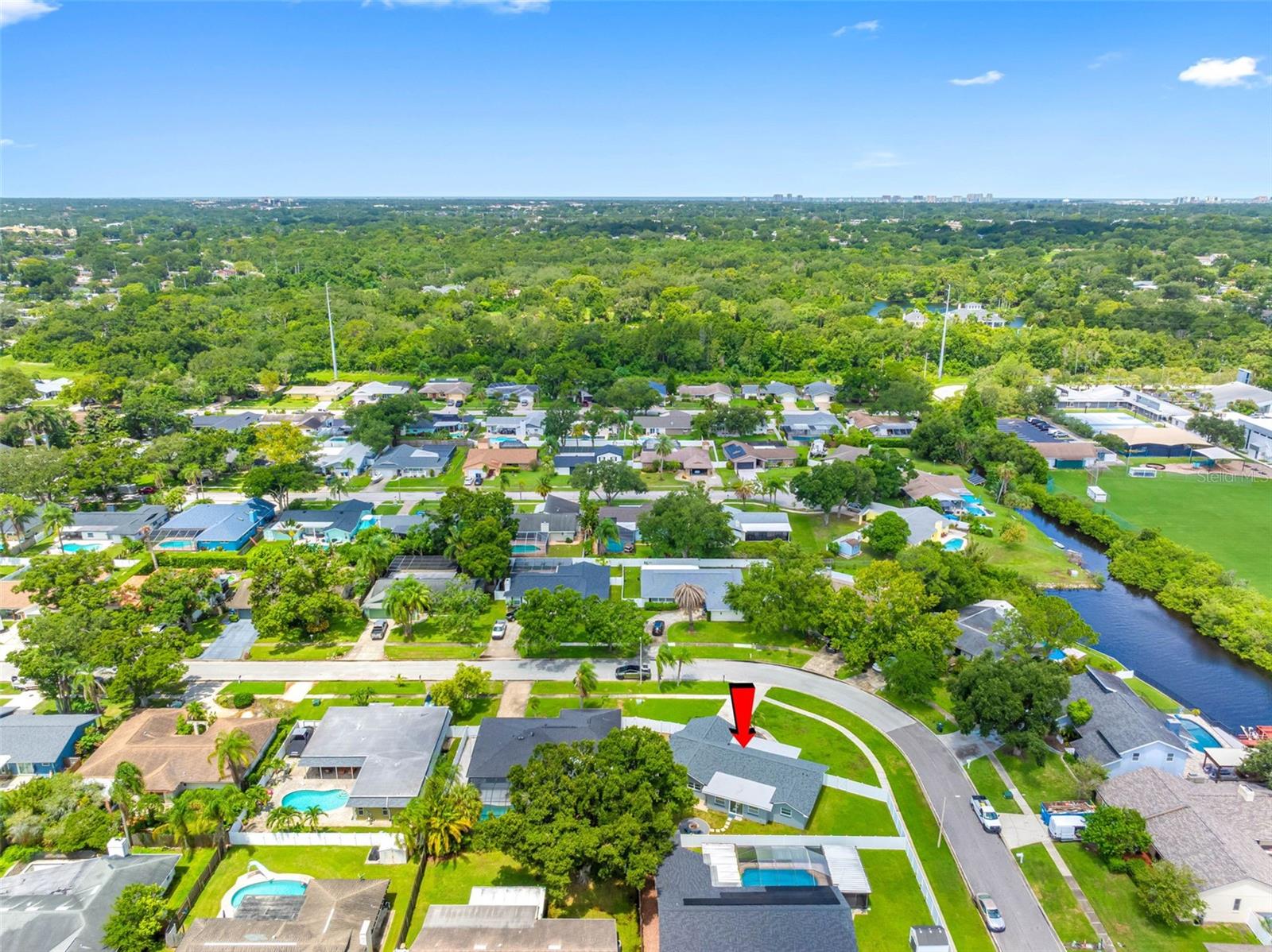 ARVIS CIRCLE - Residential