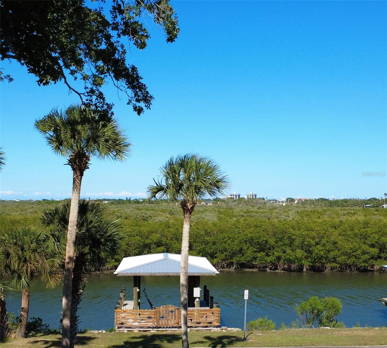 BOUCHELLES PALM GROVE BLK 07 DAUGHERTYS NEW SMYRNA - Land