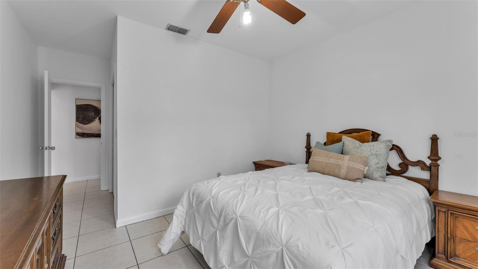ENGLELAKE - Residential Lease