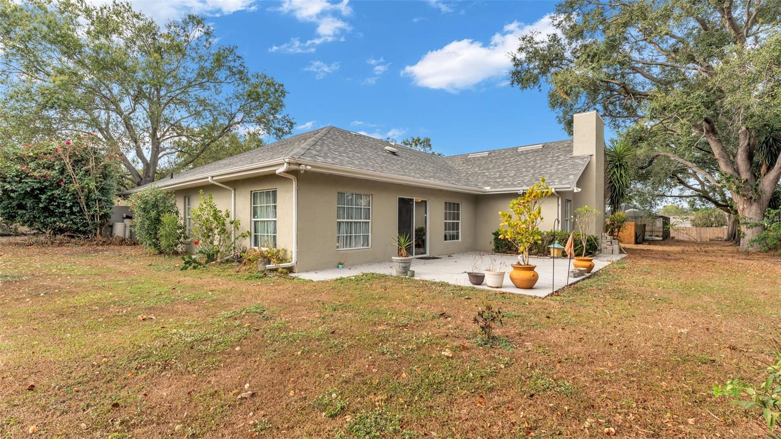 ENGLELAKE - Residential Lease