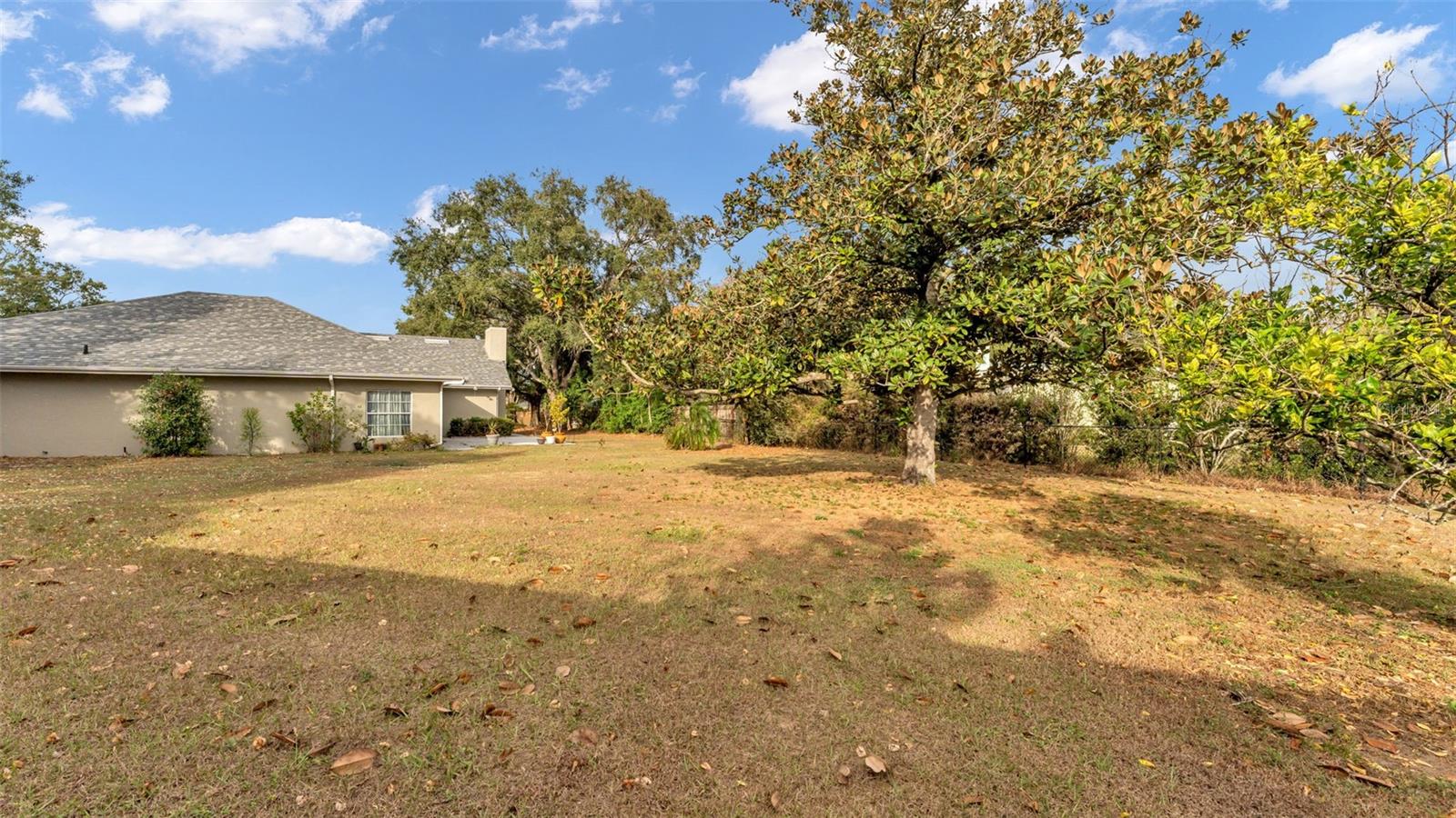 ENGLELAKE - Residential Lease